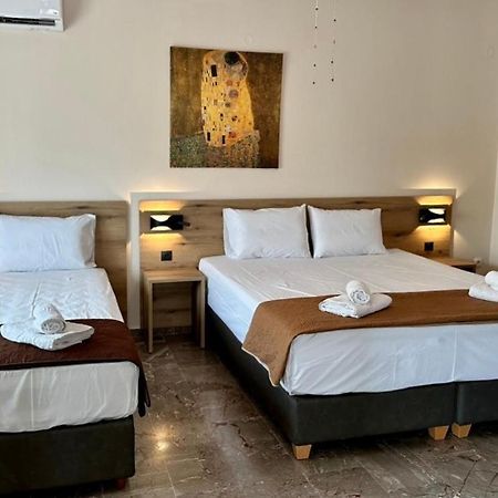 Dili Apartments イエリソス エクステリア 写真