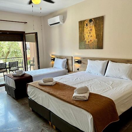Dili Apartments イエリソス エクステリア 写真