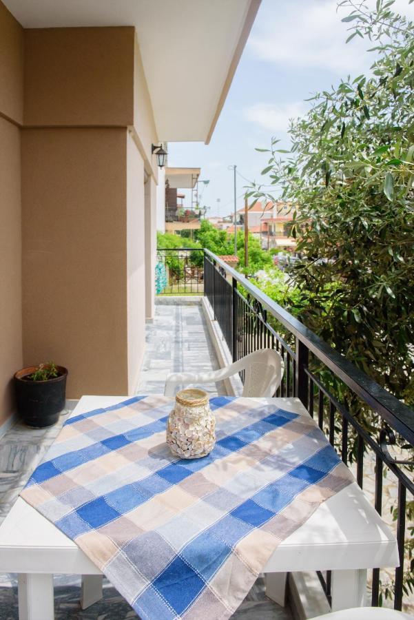 Dili Apartments イエリソス エクステリア 写真