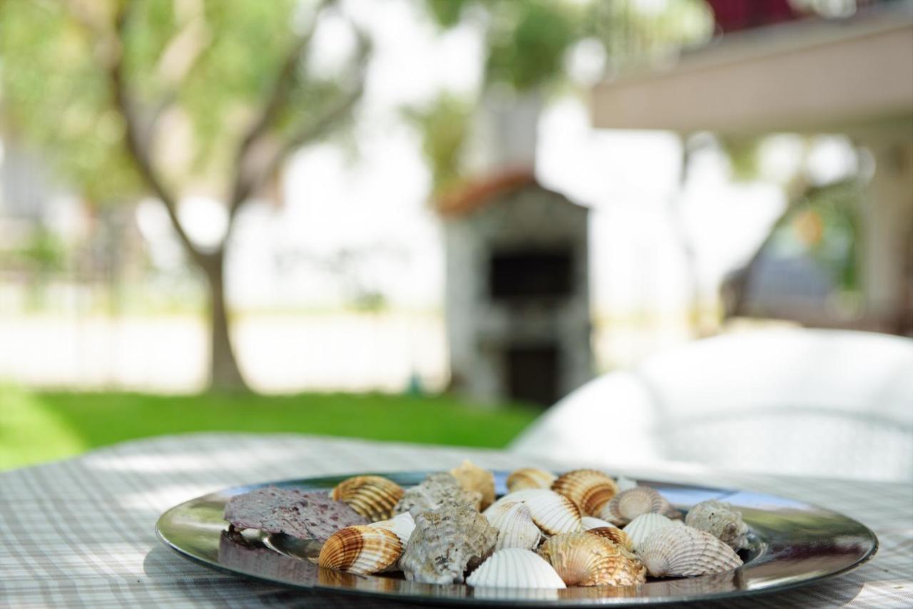 Dili Apartments イエリソス エクステリア 写真