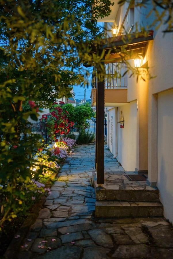 Dili Apartments イエリソス エクステリア 写真