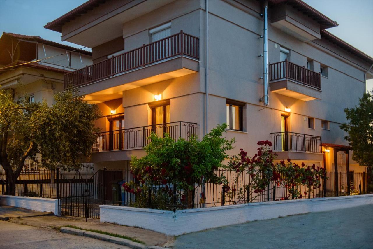 Dili Apartments イエリソス エクステリア 写真