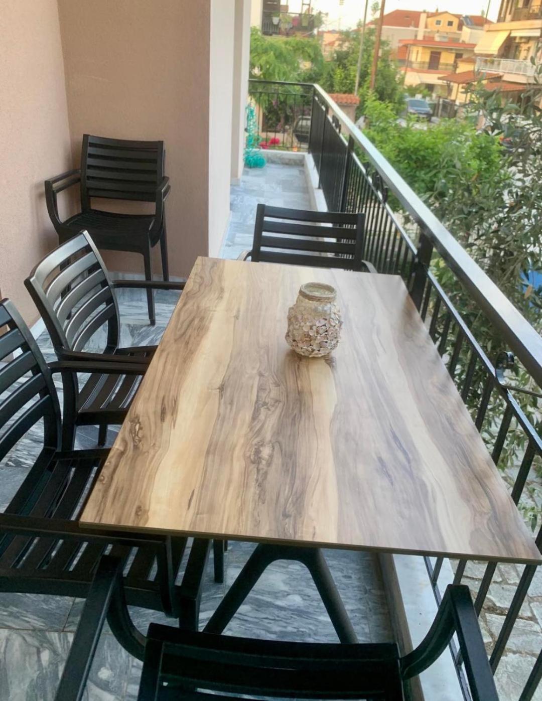 Dili Apartments イエリソス エクステリア 写真