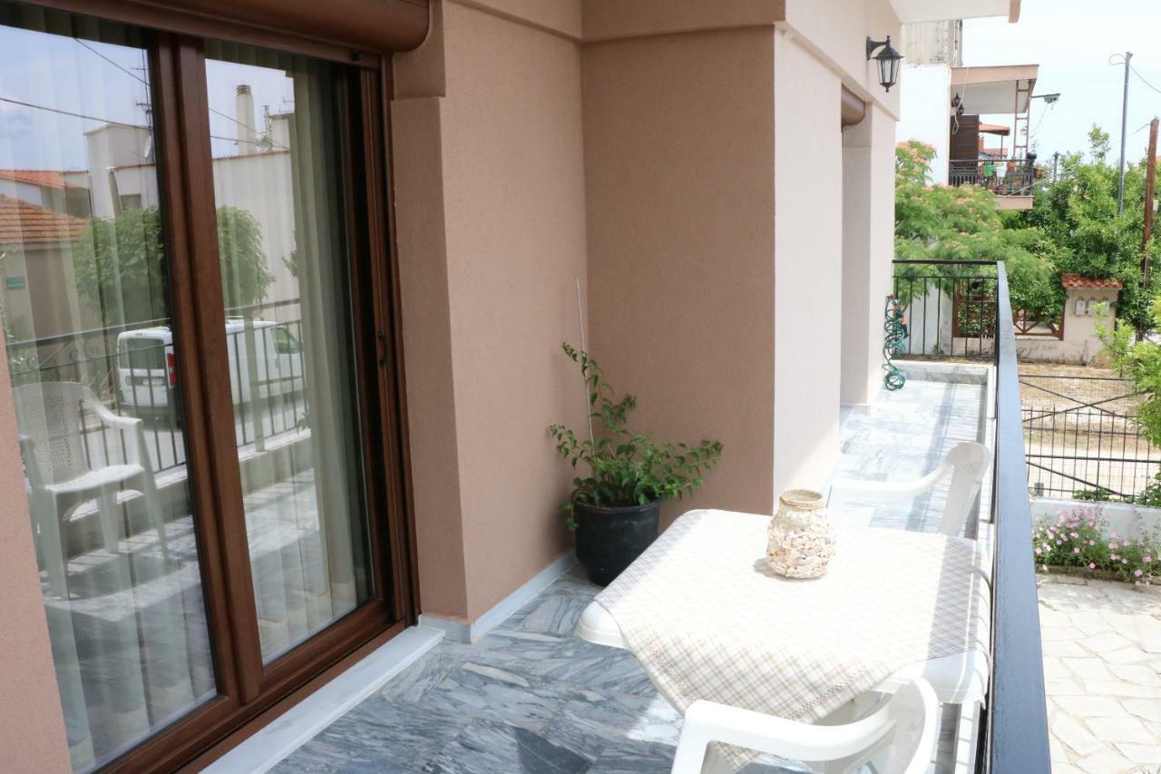 Dili Apartments イエリソス エクステリア 写真